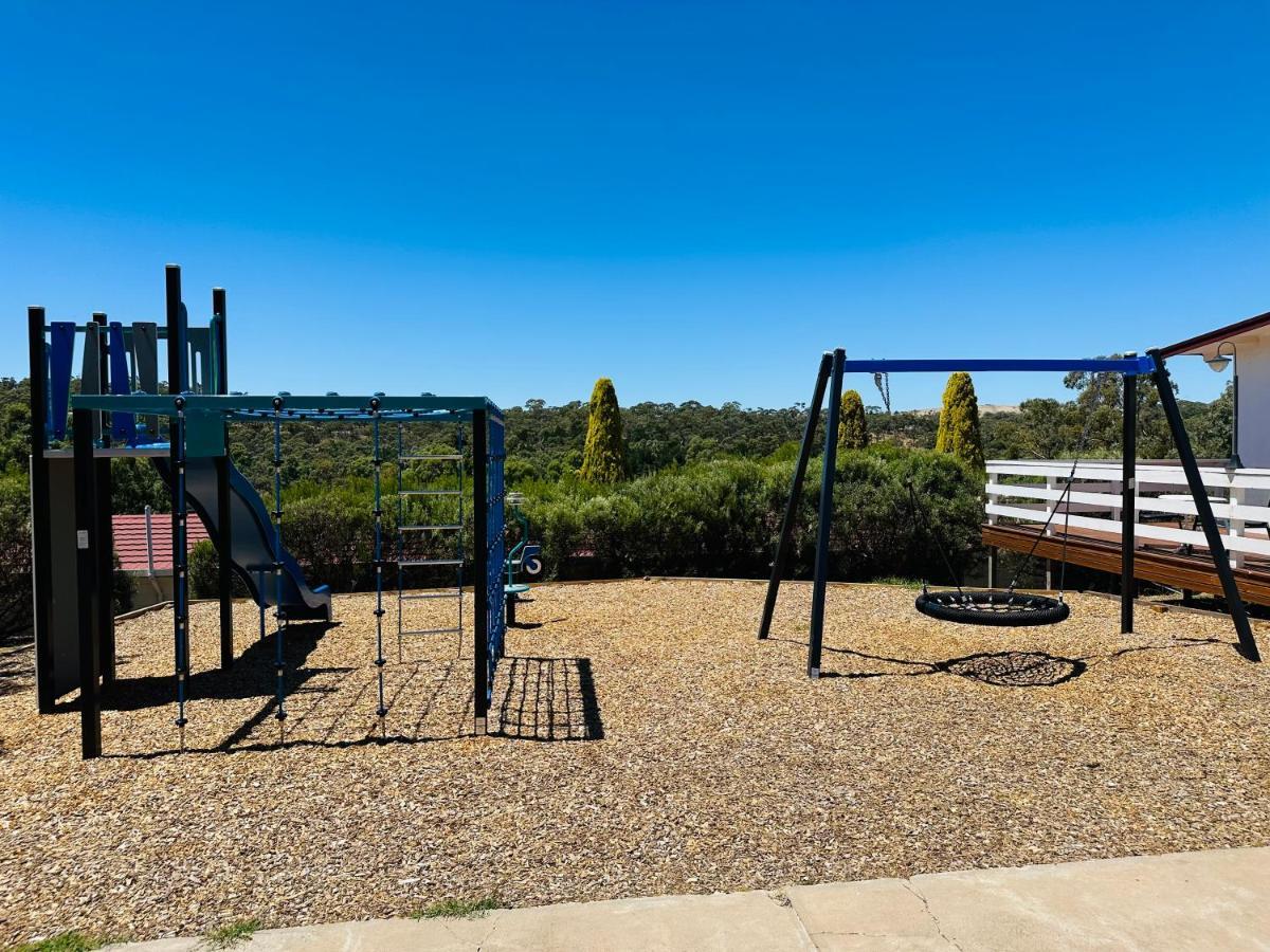 Clare Valley Motel Екстериор снимка