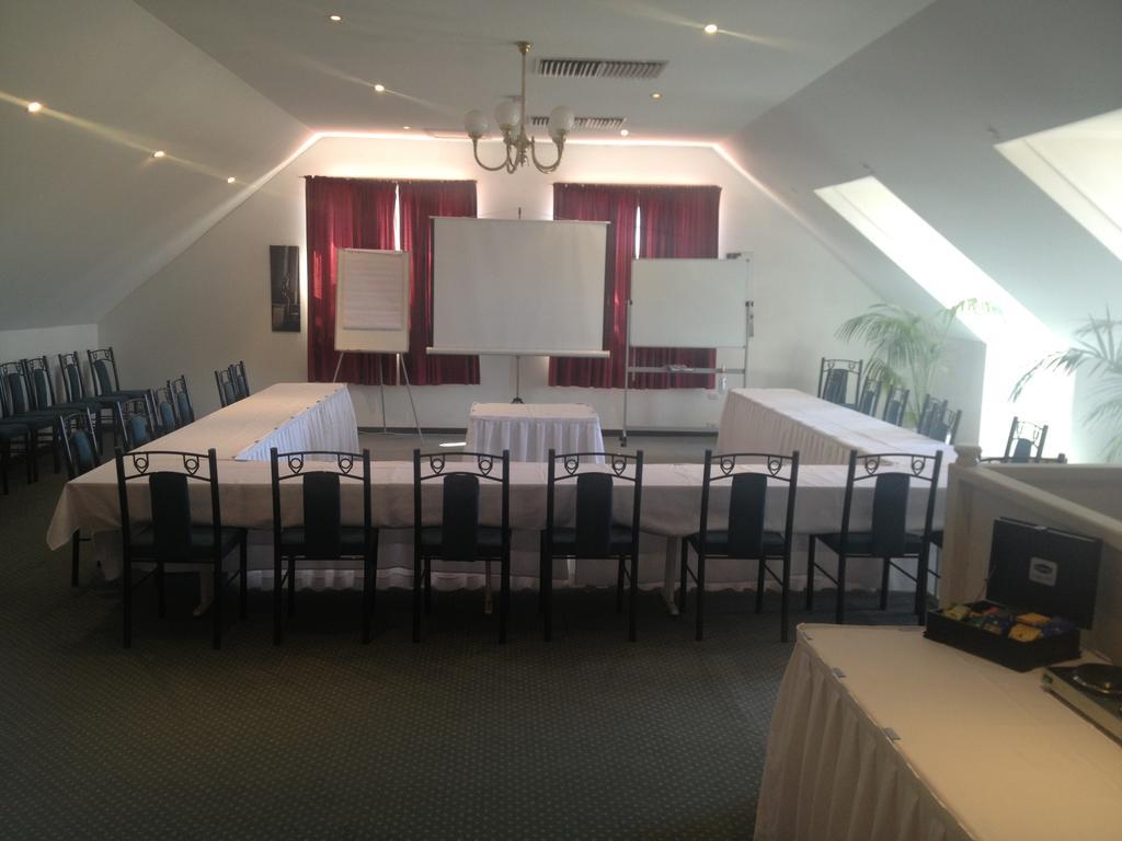 Clare Valley Motel Екстериор снимка