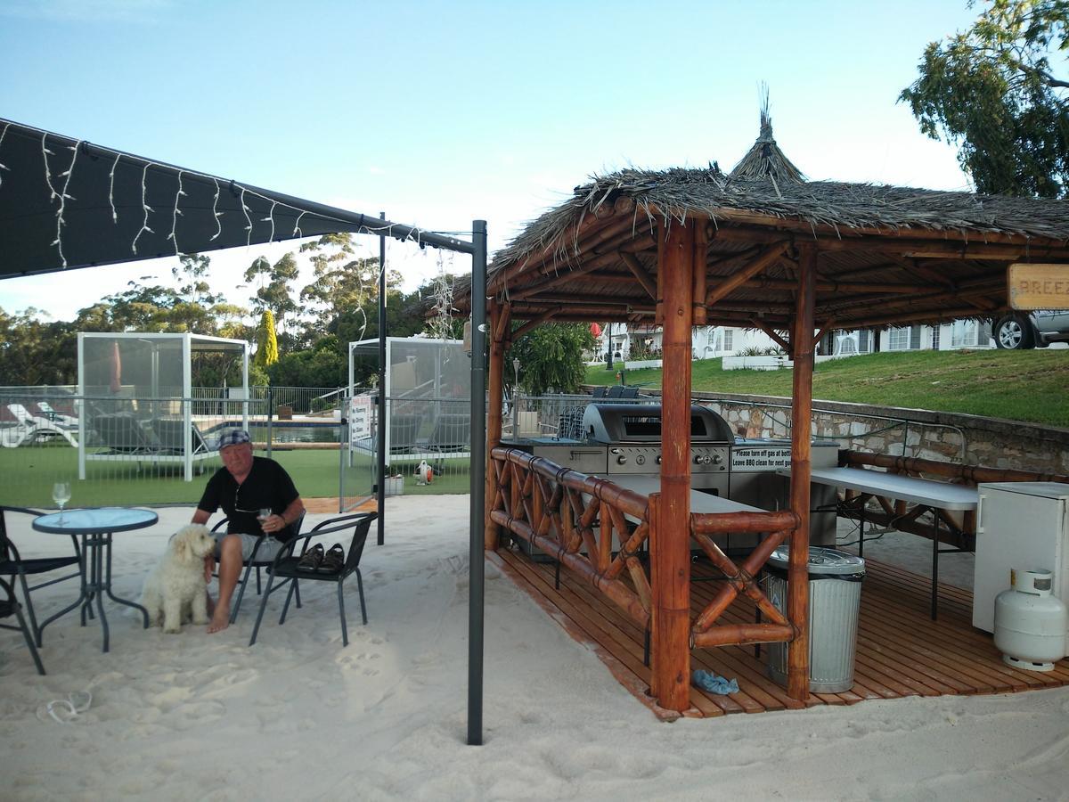 Clare Valley Motel Екстериор снимка