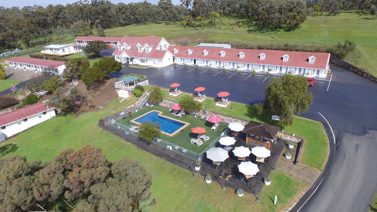 Clare Valley Motel Екстериор снимка