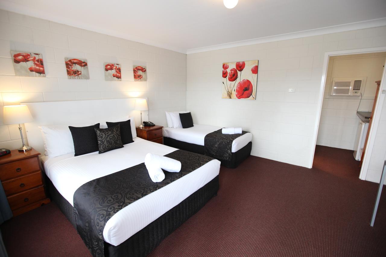 Clare Valley Motel Екстериор снимка